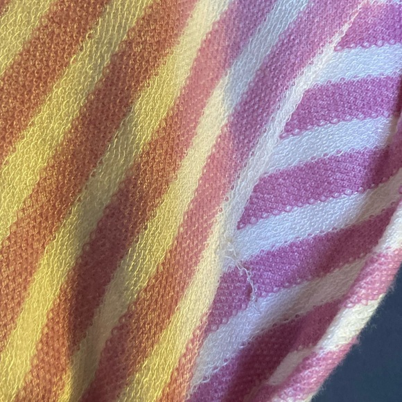 Max + Riley Top - Picture 4 of 15